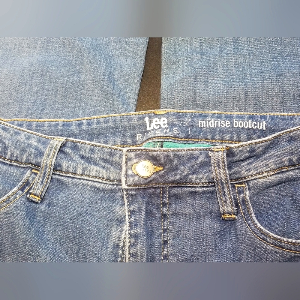 Lee Riders Lined Midrise Bootcut - Ladies Size 14